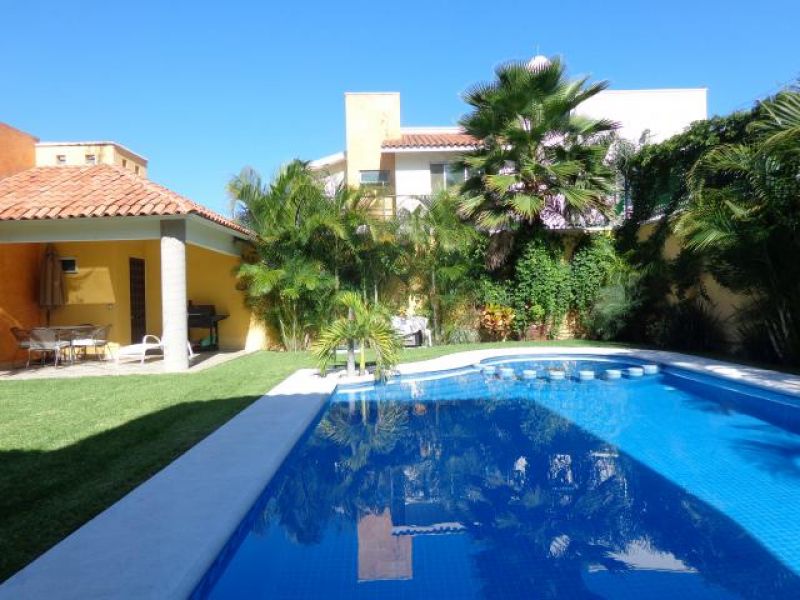 Casas en Barrio Santiago