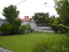 {"esp":"Vista del  jard\u00c3\u00adn"}